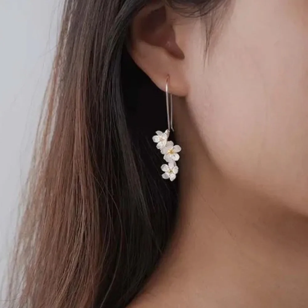 Elegant Floral Drop Earrings (in Gold or Silver) www.agelessbeauty3000.com - Picture 3 of 3